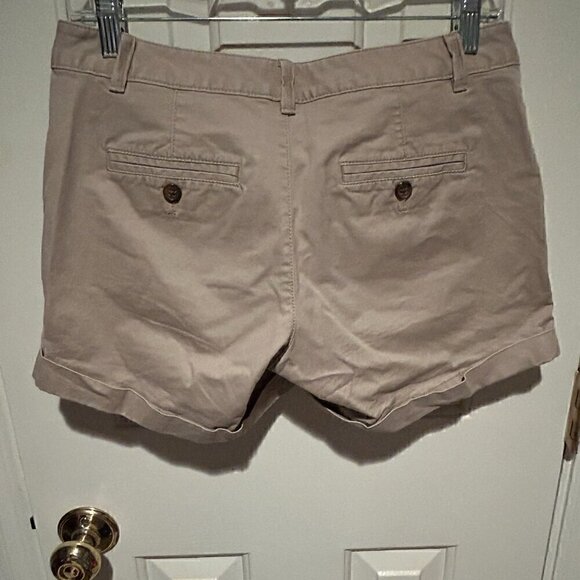 Banana Republic City Chino Shorts, Size 2 – Classic & Versatile Style - Picture 4 of 4